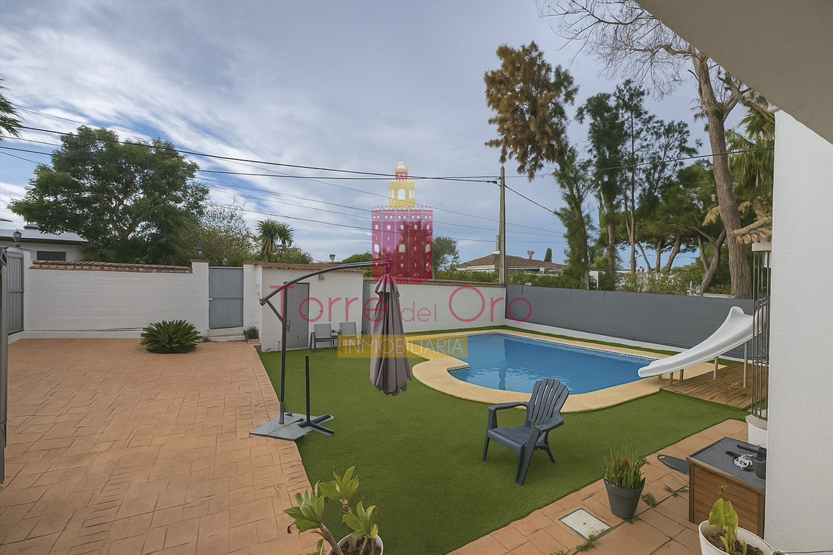 Chalet en Chiclana de la Frontera